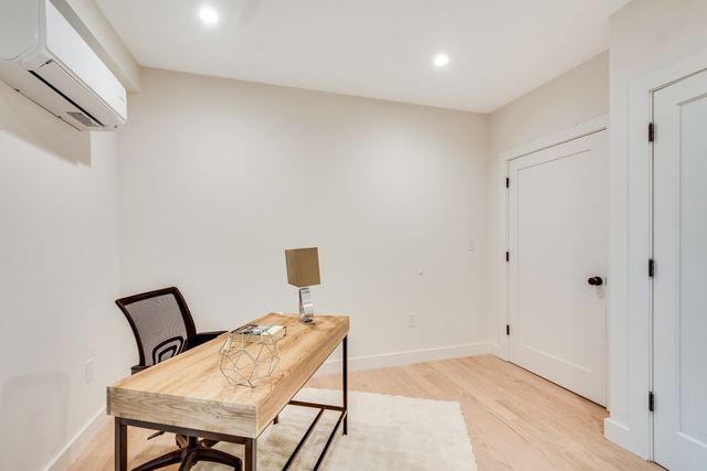 114 Franklin St. 2, Brookline, MA 02445