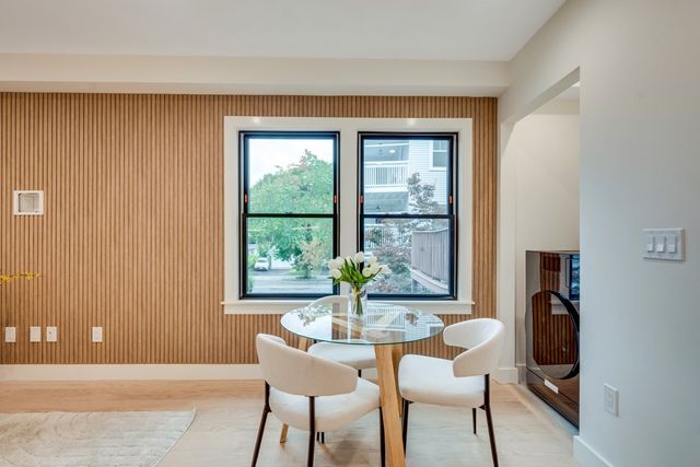 114 Franklin St. 2, Brookline, MA 02445