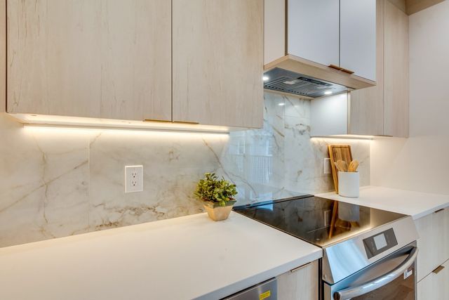 114 Franklin St. 2, Brookline, MA 02445