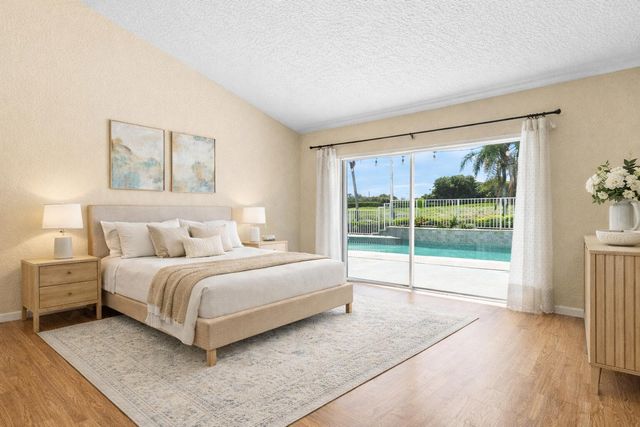 6019 Wedgewood Village Circle, Lake Worth, FL 33463