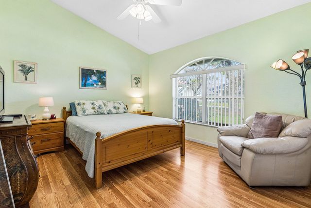 6019 Wedgewood Village Circle, Lake Worth, FL 33463