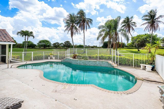 6019 Wedgewood Village Circle, Lake Worth, FL 33463