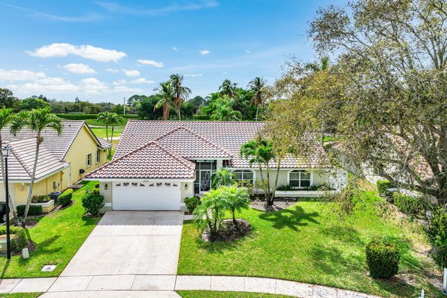 6019 Wedgewood Village Circle, Lake Worth, FL 33463