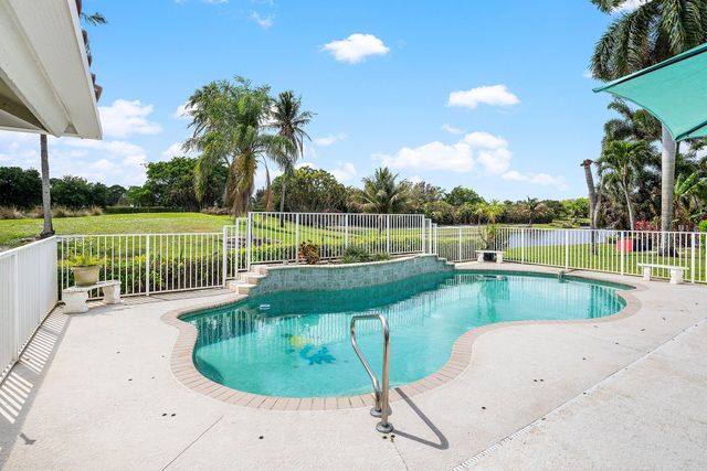 6019 Wedgewood Village Circle, Lake Worth, FL 33463