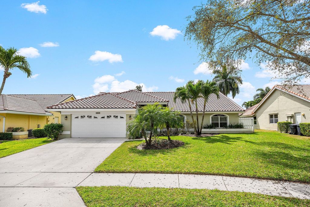 6019 Wedgewood Village Circle, Lake Worth, FL 33463