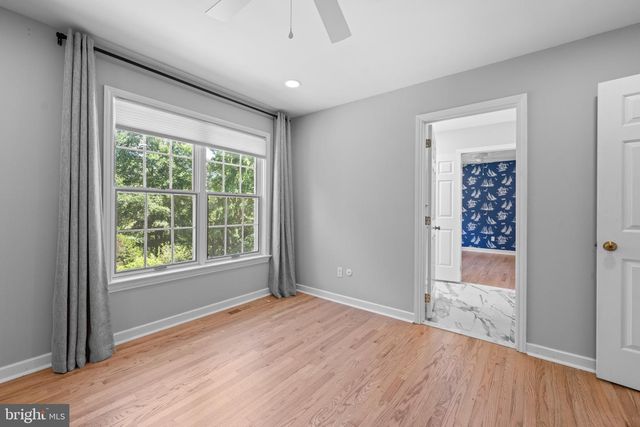 1285 FARM RD, Berwyn, PA 19312