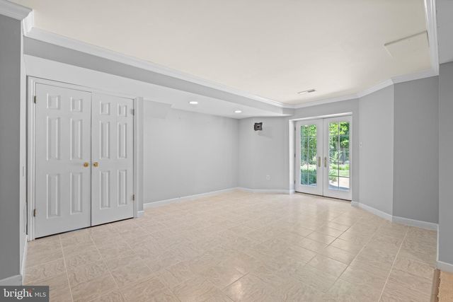 1285 FARM RD, Berwyn, PA 19312