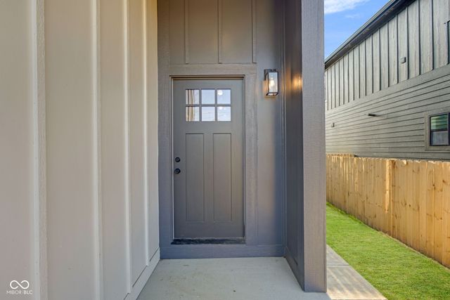 1025 Churchman Avenue, Indianapolis, IN 46203