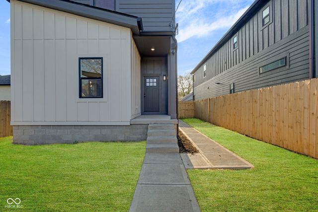 1025 Churchman Avenue, Indianapolis, IN 46203