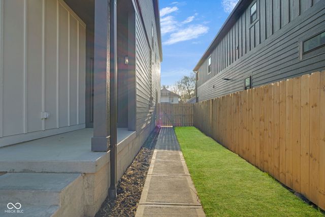 1025 Churchman Avenue, Indianapolis, IN 46203