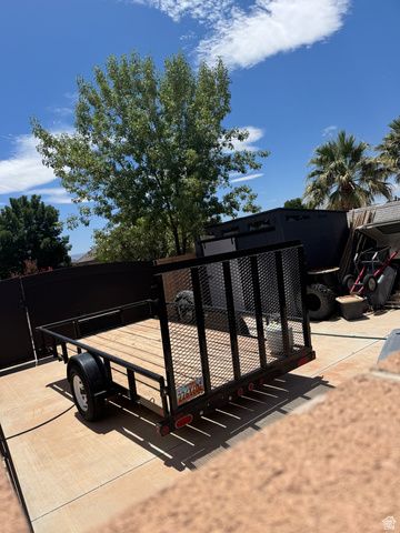 211 E SWALLOWTAIL LN, Washington, UT 84780