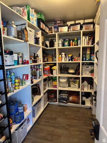 211 E SWALLOWTAIL LN, Washington, UT 84780