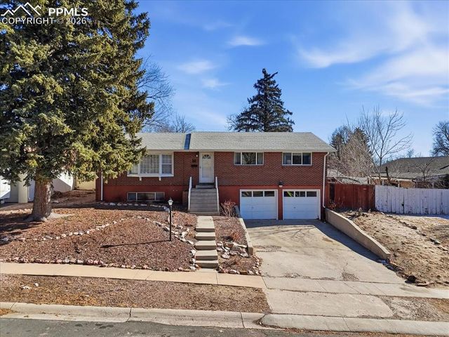 2005 Carlton Avenue, Colorado Springs, CO 80909