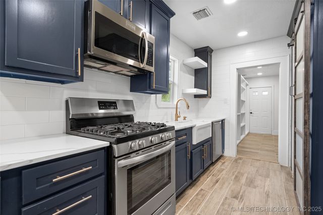 1317 3rd Avenue SW, Ardmore, OK 73401