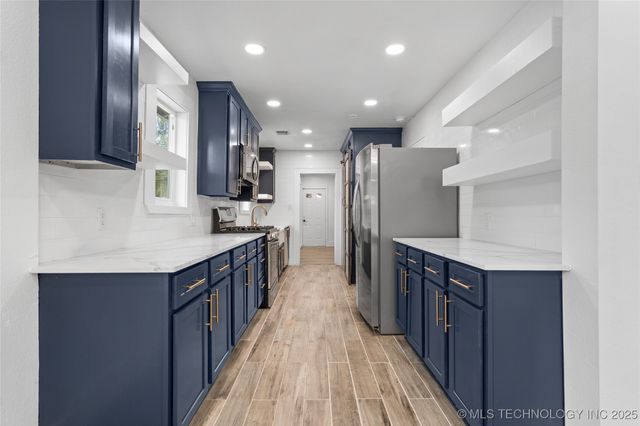 1317 3rd Avenue SW, Ardmore, OK 73401