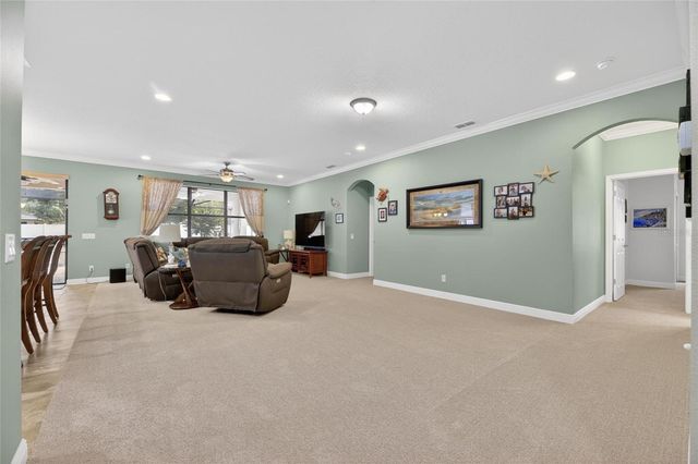 204 DAKOTA HILL DRIVE, Seffner, FL 33584