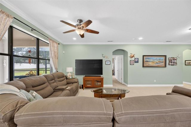204 DAKOTA HILL DRIVE, Seffner, FL 33584