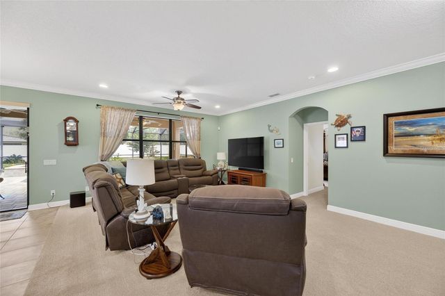 204 DAKOTA HILL DRIVE, Seffner, FL 33584