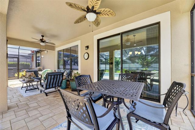 204 DAKOTA HILL DRIVE, Seffner, FL 33584
