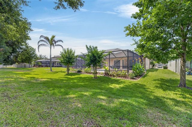 204 DAKOTA HILL DRIVE, Seffner, FL 33584