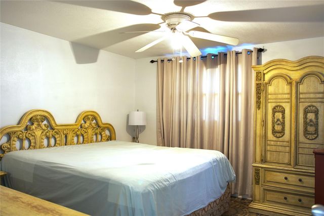 4530 W IDLEWILD AVENUE, Tampa, FL 33614