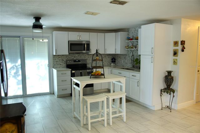 4530 W IDLEWILD AVENUE, Tampa, FL 33614