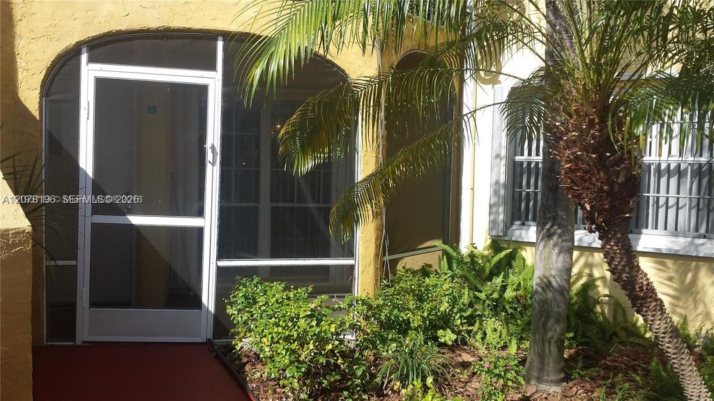 15615 SW 74th Cir Drive 13-2, Miami, FL 33193