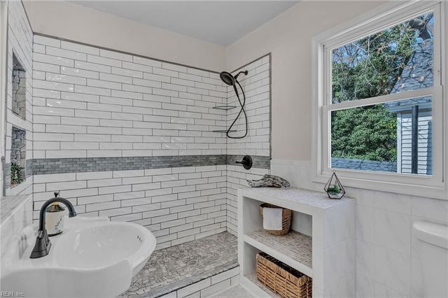 222 Maryland AVE, Portsmouth, VA 23704