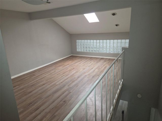 2425 Holly Hall Street 107, Houston, TX 77054