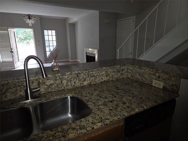 2425 Holly Hall Street 107, Houston, TX 77054