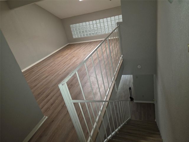 2425 Holly Hall Street 107, Houston, TX 77054