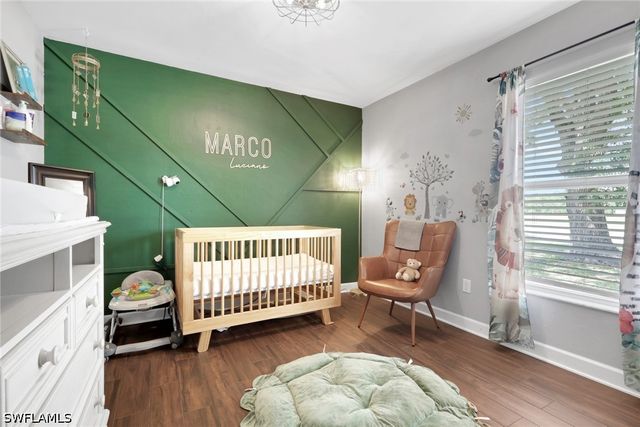 3300 Valencia DR, Naples, FL 34120