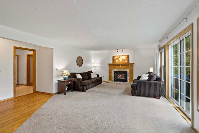 12942 Maple Knoll Way, Maple Grove, MN 55369