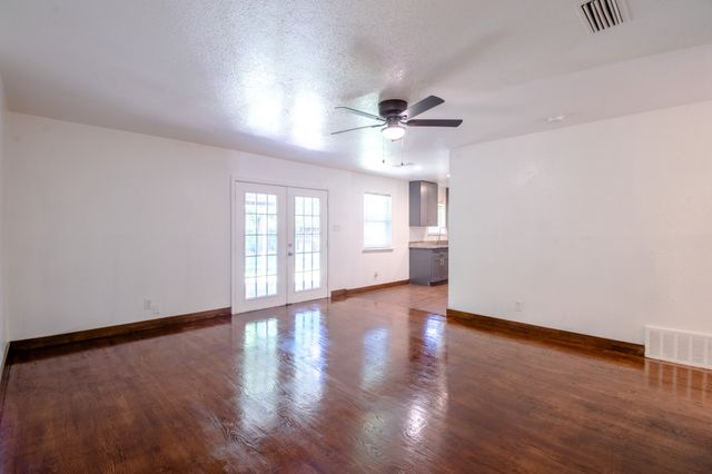 12308 Queen Drive, Balch Springs, TX 75180