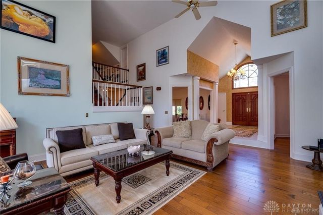 1770 W Rahn Road, Dayton, OH 45459