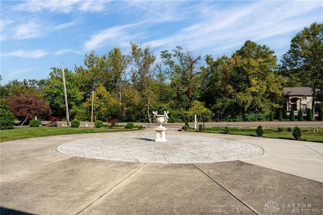 1770 W Rahn Road, Dayton, OH 45459