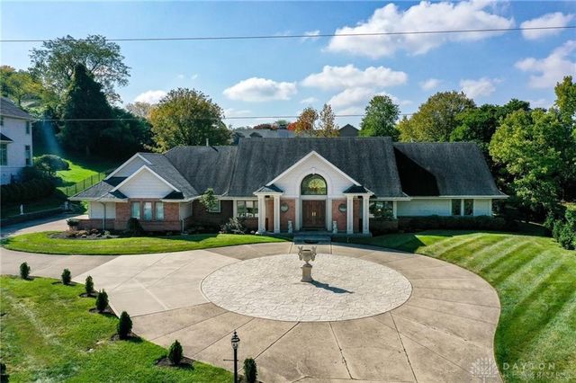 1770 W Rahn Road, Dayton, OH 45459