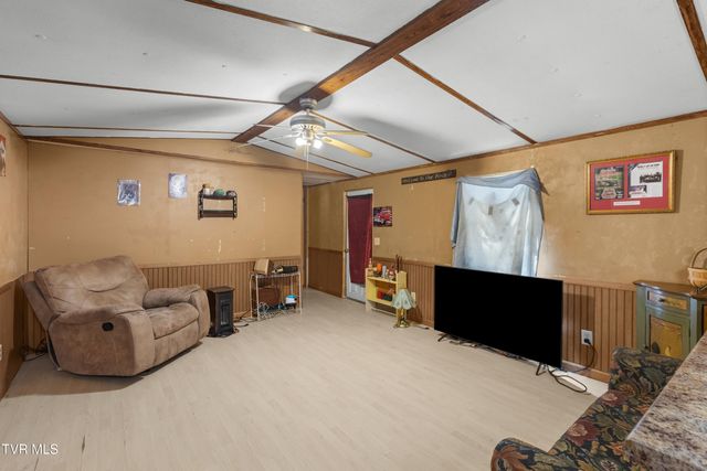 115 Melrose Avenue, Bulls Gap, TN 37711
