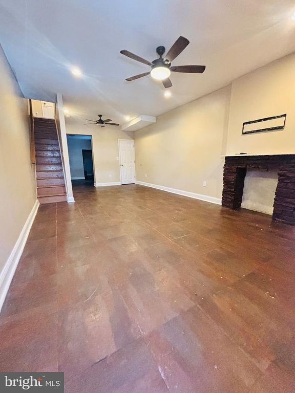 2221 FAIRHILL ST, Philadelphia, PA 19133 — photo 2