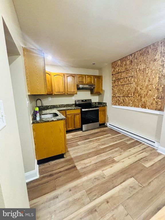 2221 FAIRHILL ST, Philadelphia, PA 19133 — photo 4