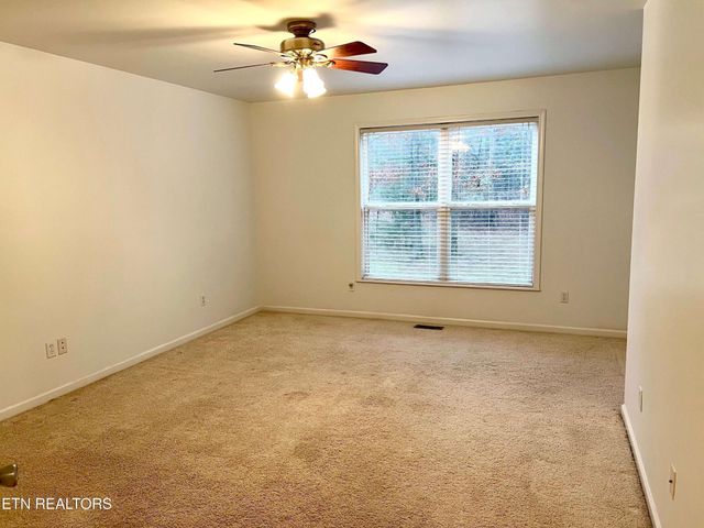 329 Hilltop Drive, Crossville, TN 38555