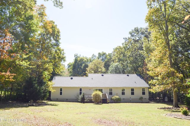329 Hilltop Drive, Crossville, TN 38555