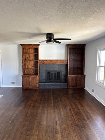 5317 Waukomis Drive, Kansas City, MO 64151