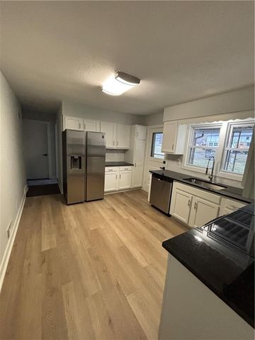 5317 Waukomis Drive, Kansas City, MO 64151