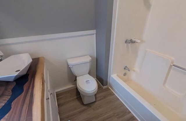 189 Ackerson Lake Drive, Jackson, MI 49201