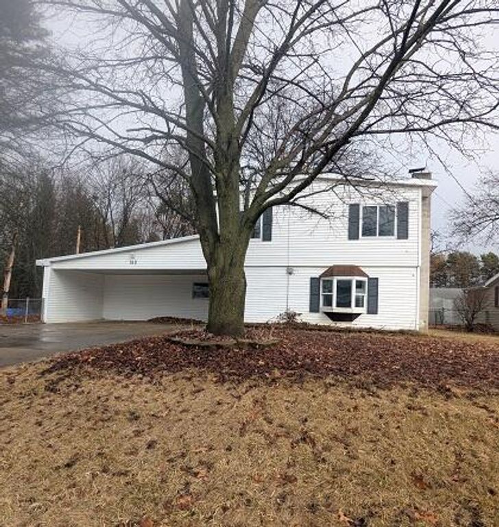 189 Ackerson Lake Drive, Jackson, MI 49201