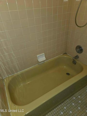 2009 Melvin Road, Pearl, MS 39208