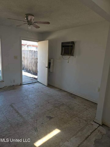 2009 Melvin Road, Pearl, MS 39208