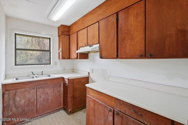 2009 Melvin Road, Pearl, MS 39208