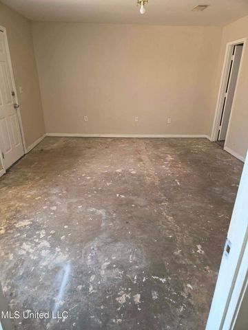 2009 Melvin Road, Pearl, MS 39208